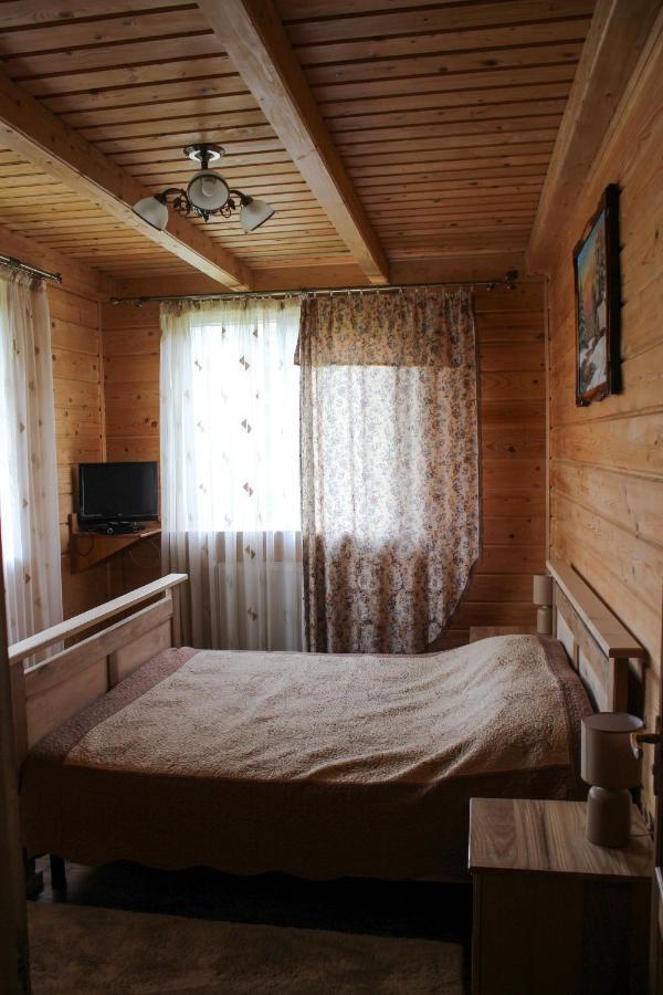 Villa Чорногірський Вітер Werchowyna Exterior foto